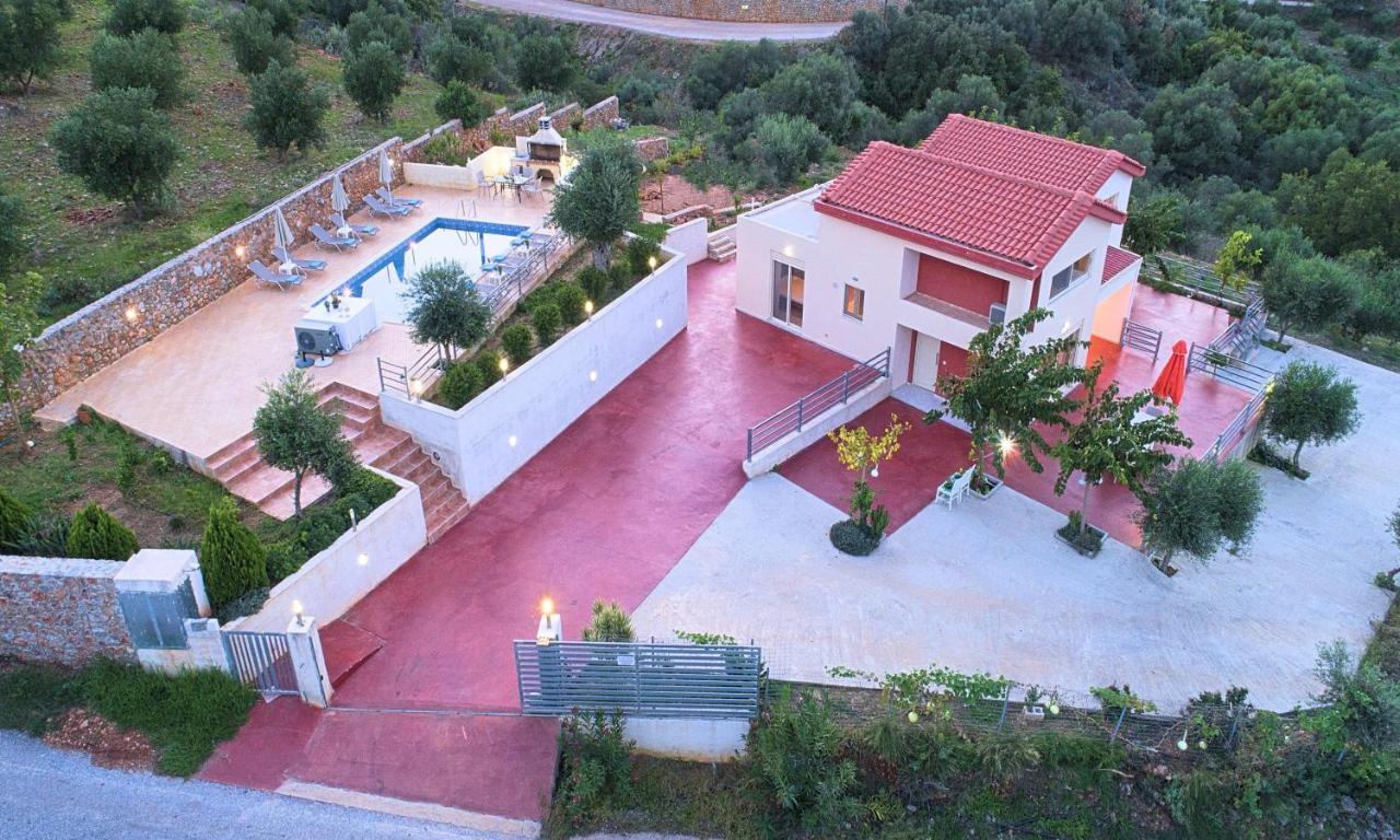 Aqua Blue Villas With Heated Pool Mathés Eksteriør billede