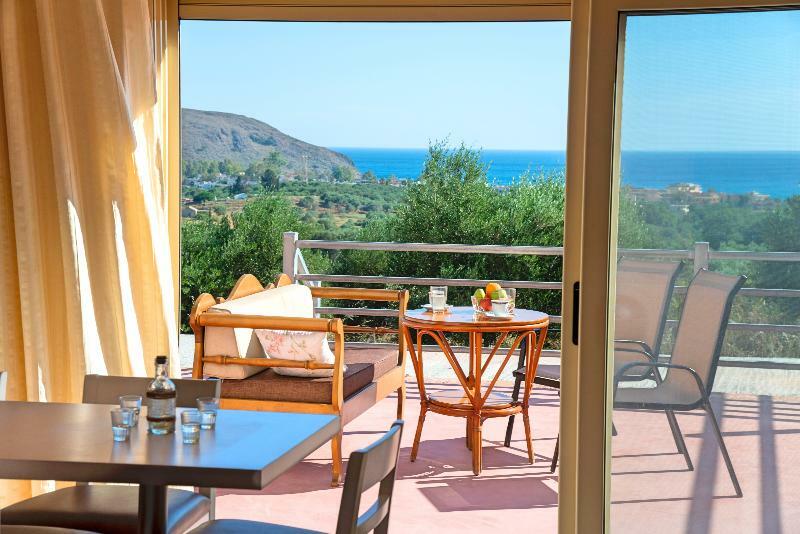 Aqua Blue Villas With Heated Pool Mathés Eksteriør billede